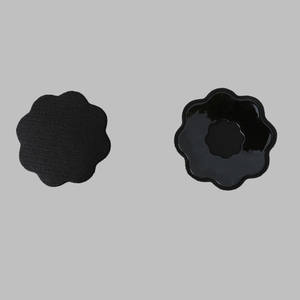 Sujetador <span class=keywords><strong>de</strong></span> cubiertas <span class=keywords><strong>de</strong></span> pezones <span class=keywords><strong>de</strong></span> <span class=keywords><strong>silicona</strong></span> para niñas, ropa interior Invisible, reutilizable, tipo flor - Product Image 4