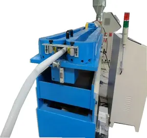 Pvc Flexibele Ribbelbuis Making Machine/Flexibele Gegolfde Slang Extruder/Plastic Machine Prijs