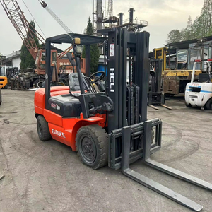 Montacargas Diésel Usado HELI FD30 de 3 Toneladas, Mástil de Tres Etapas, Motor Isuzu, Neumáticos con Espuma, 1 Año de Garantía en Shanghái - Product Image 1