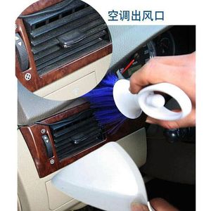 Brosse de nettoyage intérieur de voiture bleue et blanche en PP, brosse à poussière pour tableau de bord et aérateurs, pour usage automobile - Product Image 1