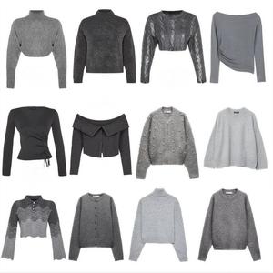 ชุดเซ็ตเสื้อผ้าถักนิตติ้งสำหรับผู้หญิง ชุดลำลองเข้าชุดกัน เสื้อคาร์ดิแกนแขนยาว กางเกงขายาว ผลิตตามสั่งจากโรงงาน - Product Image 4