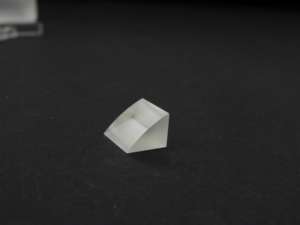 Fornecedor de Alta Qualidade Personalizado Estereoscópico Prisma De Vidro De Cunha Óptica - Product Image 3