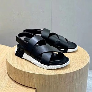 Sandalias Casuales Versátiles con Tira Cruzada de Cuero Genuino, que Aumentan la Altura, para Hombre, Verano 2026, Sandalias de Playa con Plataforma - Product Image 4