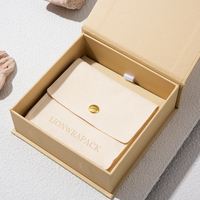LionwrapacK, vente en gros de boîtes-cadeaux personnalisées pour bijoux, emballage en papier avec pochette douce pour les marques