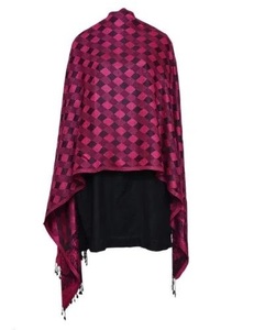 Écharpe longue élégante en viscose à carreaux, douce et tissée, avec texture raffinée, pour femmes, tenues quotidiennes, voyages - Product Image 6