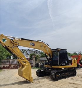 Excavatrice hydraulique de classe CAT 320D 22 tonnes conçue pour une durabilité à haut rendement faibles coûts d'exploitation dans les constructions exigeantes - Product Image 1