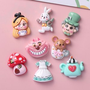 Accessoires en résine DIY Alice Lapin <span class=keywords><strong>Somnambule</strong></span> pour coques de téléphone, boucles de chaussures, épingles à cheveux et porte-clés décoratifs - Product Image 1
