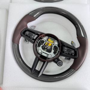 Volante YLA para Porsche Panamera, Macan, Cayenne, Taycan, 718 Cayman, GT4 RS, 911 Carrera, Targa, 911 RS, 911.2, 991, 992, GT2 RS - Product Image 3