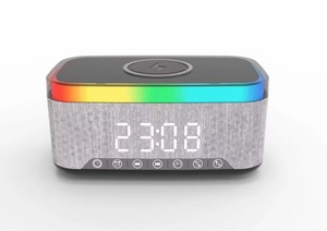 Lampe de bureau <span class=keywords><strong>LED</strong></span> RVB de luxe à lumière clignotante avec écran d'affichage à commande vocale 5.3, chargeur filaire, réveil et haut-parleur pour mobile - Product Image 3
