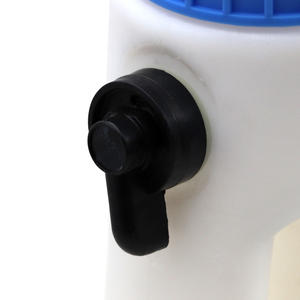 <span class=keywords><strong>Prix</strong></span> bas 2L 4L robinet à tournant sphérique noir bovins moutons mangeoire à <span class=keywords><strong>lait</strong></span> européen en plastique bétail veau chèvre mamelon Pot d'alimentation - Product Image 6