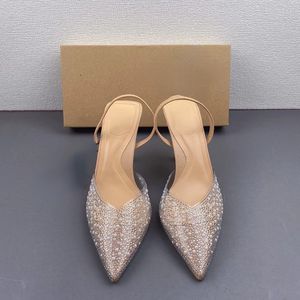 Tacones di design unici <span class=keywords><strong>scarpe</strong></span> eleganti <span class=keywords><strong>scarpe</strong></span> con borchie trasparenti di media altezza sandali da <span class=keywords><strong>donna</strong></span> tacchi - Product Image 3