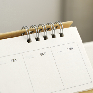 Calendario Personalizzabile con Una Pagina per Settimana, Autocompilante, da Tavolo - Product Image 3