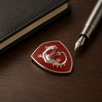 Broche décorative personnalisée OEM en métal émaillé, motif dragon chinois en relief, émail dur, logo sur mesure