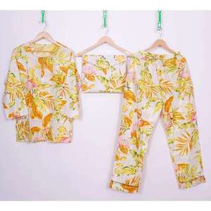 Conjunto de Pijama de Satén 100% Algodón con Cuello Redondo, Cintura Elástica, Botones, Manga Larga, Estampado Floral, Transpirable, para Otoño - Product Image 4