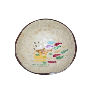 Vietnam Eco-Friendly <b>Coconut</b> <b>Shell</b> Bowl Classic Style Lightweight & Durable Bulk Direct Factory Customizable Color - Product Image 3