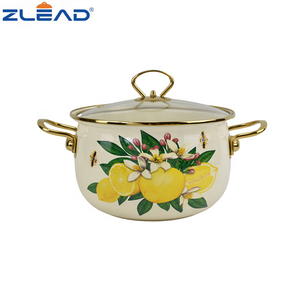 Casserole de cuisine émaillée 806D avec poignée creuse - Product Image 4