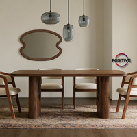 Table à manger rectangulaire moderne en bois massif avec base sculpturale en U et découpe incurvée - Mesa De Comedor