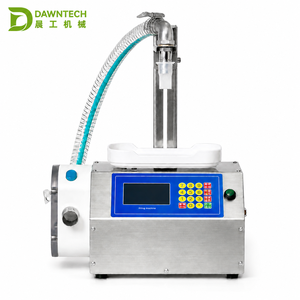 Machine de remplissage semi-automatique à pompe à engrenages avec pesage, qualité alimentaire, pour miel, huile comestible, pâte de sésame, shampoing, crème, eau pure, liquides visqueux - Product Image 1