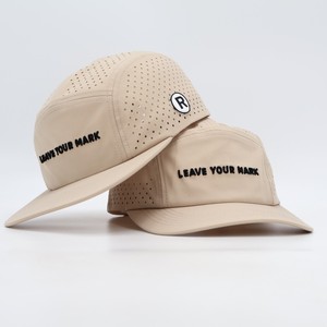 Gorras de 5 Paneles Personalizadas con Logotipo, Impermeables, Transpirables, con Perforaciones Cortadas a Láser, de Secado Rápido, para Correr, para Hombre - Product Image 3