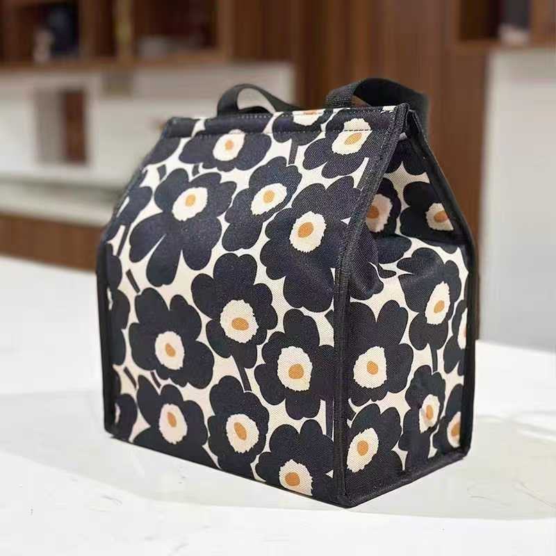 สีที่กำหนดเอง