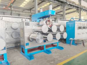 Linea di produzione in fibra di poliestere rigenerata a caldo e di alta qualità, macchina di traino in poliestere riciclato - Product Image 4
