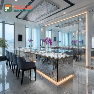 Sistema de Exhibición para Joyería de Lujo, Vitrina de Vidrio con Acabado Laminado para Tiendas de Marca - Product Image 1