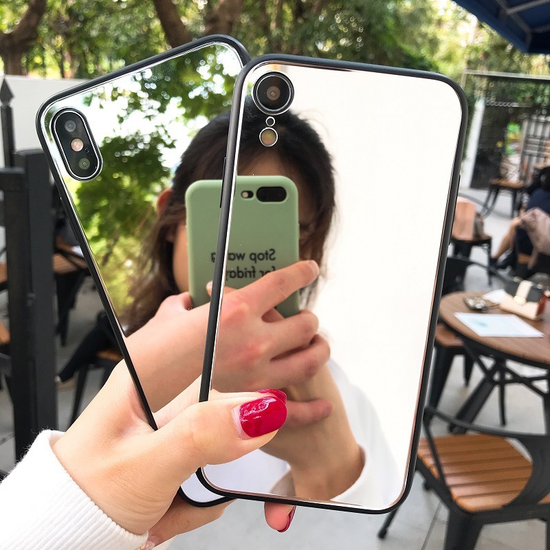Custodia per telefono a specchio