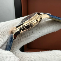 Montre Chronographe de Luxe pour Homme en Gros, Boîtier Doré en Cristal Saphir, Calendrier Phase de Lune, Aiguille Bleue, Bracelet en Cuir, Style Affaires
