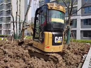 Miniexcavadora/Excavadora de 3.5, 1 y 2 Toneladas/Excavadora Hidráulica Mini CAT 302, 303, 302.5, 301.5, 303, 304, 305 - Product Image 2