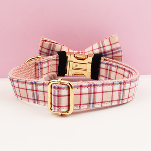 Collare personalizzato a quadretti rosa Doe Pet con papillon abbinato e guinzaglio per cani - Product Image 3