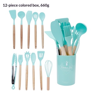 Juego de Utensilios de Repostería y Horneado de Silicona Ecológicos de 12 Piezas con Mango de Madera, Marca Jiangyang, Venta al por Mayor - Product Image 1