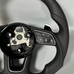 Volant de voiture en cuir lisse perforé pour <span class=keywords><strong>Audi</strong></span> A3 A4 A5 A6L A8 Q5 Q7 Q8 TT B9 au <span class=keywords><strong>prix</strong></span> de gros - Product Image 3