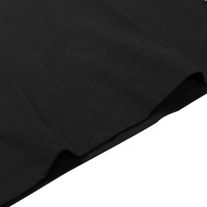 T-shirt HAYME élégant, 250 g/m², 95 % coton, 5 % élasthanne, coupe classique, broderie, bordures de manches, impression numérique, motif lettres, jersey - Product Image 5