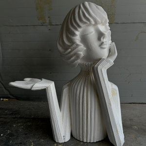 <span class=keywords><strong>Sculpture</strong></span> de <span class=keywords><strong>buste</strong></span> de fille de dessin animé en fibre de verre sur mesure, grande taille, avec cheveux roses, pour centre commercial et parc, statue d'art moderne en FRP - Product Image 4