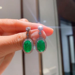 Ensemble de bijoux et boucles d'oreilles pendantes en cuivre écologique de style vintage, zircon vert plaqué or, tendance, vente en gros pour femmes - Product Image 3