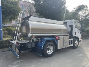 Nouveau Camion-citerne à Diesel de 500 Gallons avec Transmission Manuelle, Réservoir de <span class=keywords><strong>Carburant</strong></span> de 500L 600L pour <span class=keywords><strong>le</strong></span> Stockage d'Huile - Product Image 2