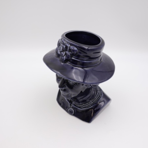 Tasse Tiki Queen Monochrome personnalisée OEM Tasse en céramique Elizabeth II noire et blanche Sublime Ustensile de bar Tasse Tiki - Product Image 3