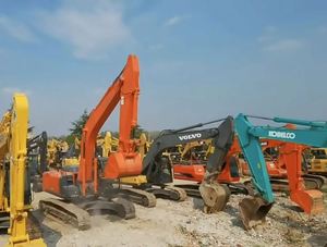 Prix de gros de 25 tonnes, excavatrices hydrauliques d'occasion Hitachi Zx250, ZX60/70/120/130/200, avec peu d'heures de travail et de la meilleure qualité - Product Image 3