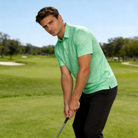 Kaos Golf Pria Lengan Pendek Cepat Kering Bernapas Menyerap Keringat Perlindungan UV Ringan Rajutan Elastis 100% Poliester