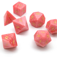 Jeu de dés en pierre d'agate polyédrique, parfait pour D & D et autres jeux de société.