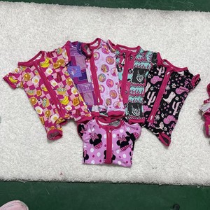 Bebek Bambu Uyku Tulumu Yazlık Çift Yönlü Fermuarlı Unisex Yeni Ürünler Bambu Giyim Toptan Özel Bambu Şortlar - Product Image 1