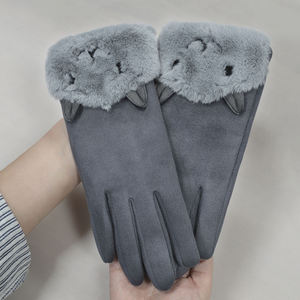 Guantes de invierno térmicos de gamuza suave con pantalla táctil y diseño de dibujos animados para adolescentes, ideales para paseos diarios - Product Image 4