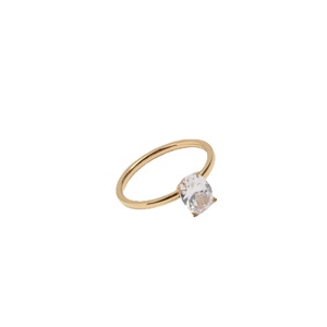 Anillo de Boda de Acero Inoxidable Impermeable con Circonita Cúbica Ovalada Transparente y Chapado en Oro para Mujer - Product Image 2