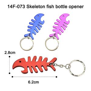 พวงกุญแจรูปปลาสีสันสดใสพร้อมโลโก้สั่งทำ วัสดุโลหะผสมสังกะสี ใช้เป็นที่เปิดขวดได้ เหมาะสำหรับเป็นของขวัญส่งเสริมการขาย - Product Image 4