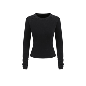 เสื้อยืดผู้หญิงแขนยาวทรงเข้ารูป คอวี ผ้าคอตตอนคุณภาพสูง 275gsm รุ่น TKAN465 ขายส่ง ราคาถูก เป็นมิตรกับสิ่งแวดล้อม สไตล์วินเทจ - Product Image 4