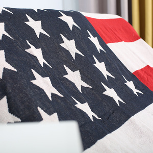 Coperta Decorativa Vintage con Bandiera Americana e Britannica, Tessuto Jacquard, per Divano e Letto - Product Image 2