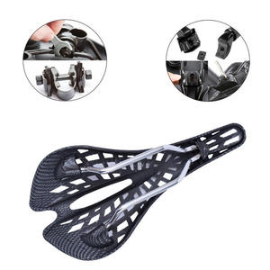 Sillín de bicicleta de fibra de carbono BUCKLOS ligero MTB asiento de bicicleta de carretera comodidad diseño de <span class=keywords><strong>araña</strong></span> hueca - Product Image 2
