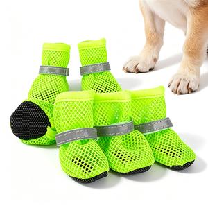 Chaussures pour chiens, chaussures d'extérieur pour chiens, chaussures en maille respirante, chaussures souples, bottes pour chiens pour la marche quotidienne, fournitures pour animaux de compagnie - Product Image 1
