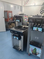Machine à Crème Glacée Molle Trois Parfums Commerciale Certifiée CE, Grande Vente, Fabricant de Machines à Yaourt Glacé