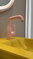 Robinet de lavabo rose moderne de haute qualité Robinet de salle de bain eau chaude et froide en cuivre pour usage domestique